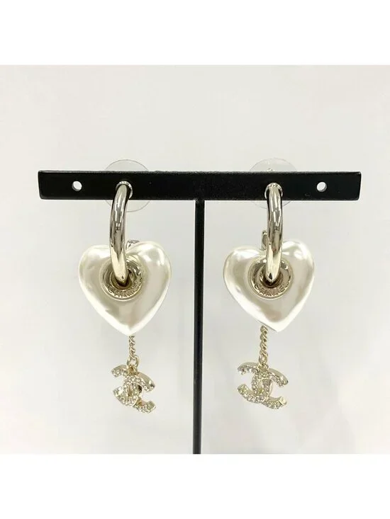 Chanel Earrings Hoop CC Logo Pearl Line Stone Gold - Picture 7 of 9